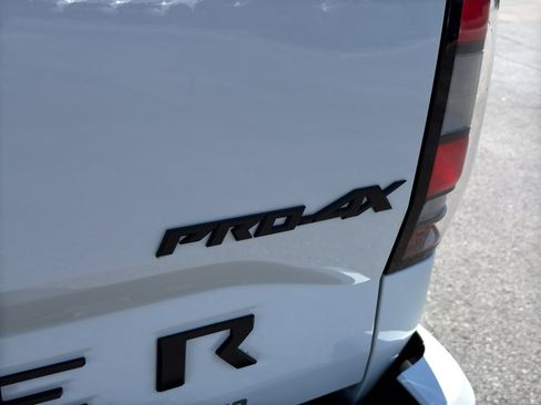 Certified 2024 Nissan Frontier PRO-4X w/ Technology Package AWD/4WD image 8