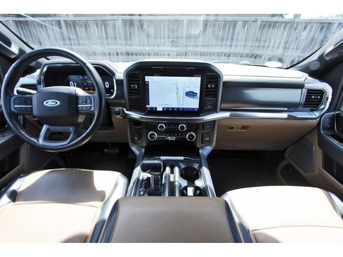 Used 2023 Ford F150 Lariat RWD image 10