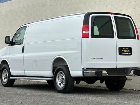 Certified 2025 Chevrolet Express 2500 w/ Driver Convenience Package RWD image 6