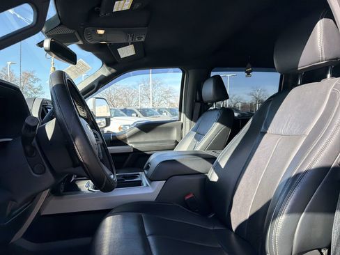 Used 2022 Ford F450 Lariat w/ Lariat Ultimate Package image 18