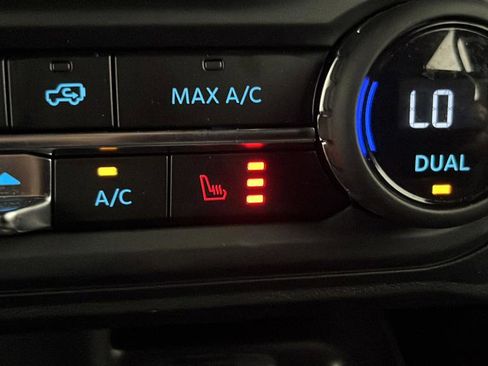 Used 2025 Ford Bronco Big Bend image 37