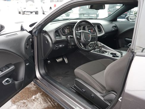 Used 2021 Dodge Challenger R/T Scat Pack image 17