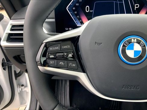 Certified 2025 BMW i4 eDrive40 w/ Premium Package image 21