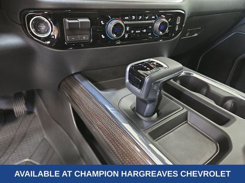 Used 2026 Chevrolet Silverado 1500 LT AWD/4WD image 21