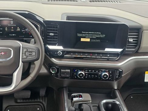 New 2026 GMC Sierra 1500 SLT AWD/4WD image 14