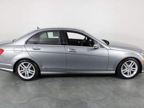 Used 2014 Mercedes-Benz C 250 Sedan image 14