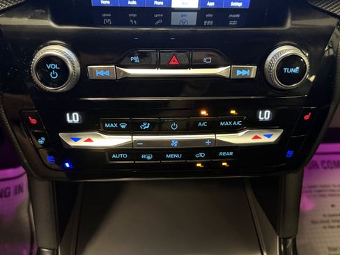 Used 2021 Ford Explorer ST w/ Equipment Group 401A AWD/4WD image 13