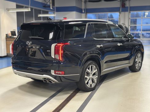 Used 2022 Hyundai Palisade Limited w/ Cargo Package image 4