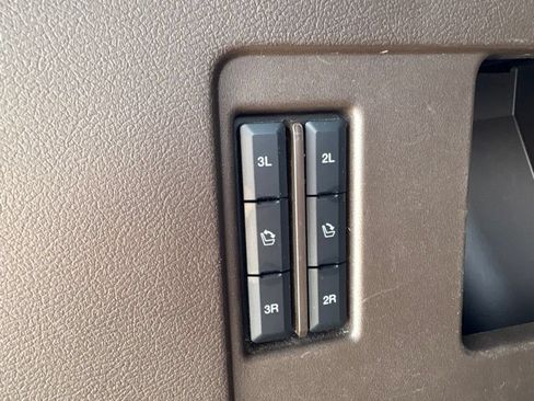 Used 2022 Ford Expedition Max King Ranch AWD/4WD image 11