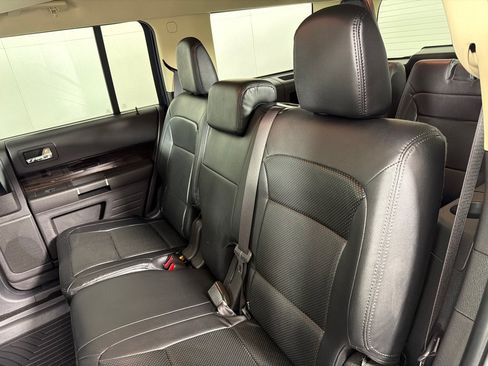 Used 2019 Ford Flex SEL FWD image 19