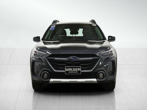 Used 2025 Subaru Outback Limited image 8
