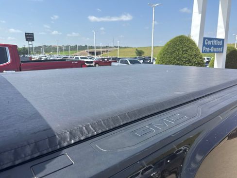Used 2021 GMC Sierra 2500 Denali w/ Denali Ultimate Package AWD/4WD image 6