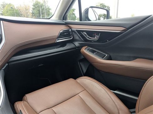 Used 2022 Subaru Outback Touring XT image 17