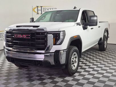 Used 2024 GMC Sierra 2500 Pro w/ Convenience Package