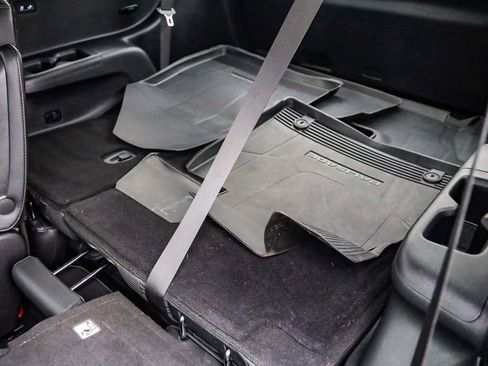 Used 2021 Hyundai Palisade Limited image 21