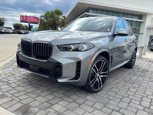 New 2026 BMW X5 xDrive40i w/ M Sport Package image 1