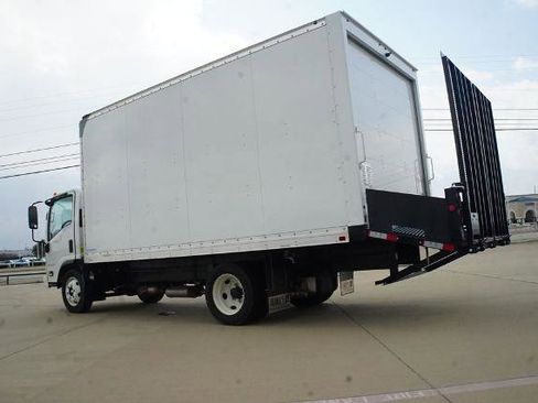 New 2024 Chevrolet Low Cab Forward image 4