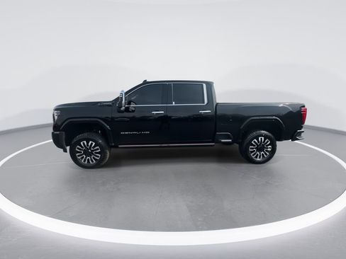 Used 2025 GMC Sierra 2500 Denali Ultimate AWD/4WD image 5