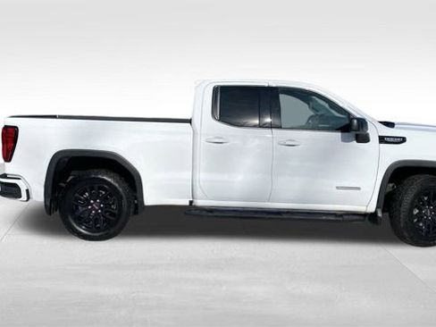 Used 2024 GMC Sierra 1500 Elevation w/ X31 Off-Road Package image 11