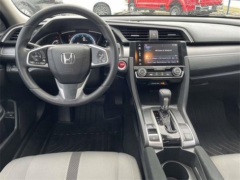 Used 2017 Honda Civic EX image 4
