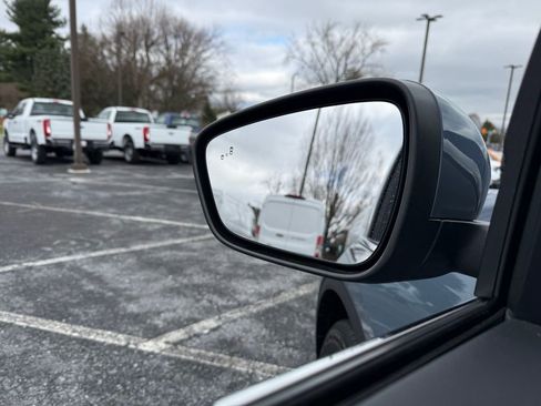 Certified 2023 Ford Escape Platinum w/ Premium Technology Package image 13