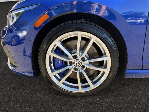 Used 2024 Volkswagen Golf R AWD/4WD image 17