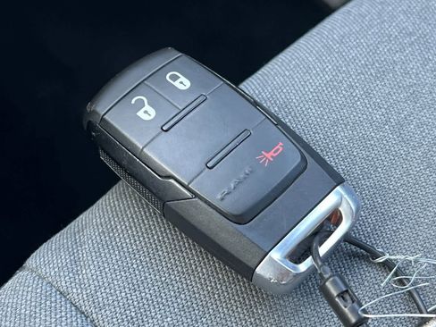 Used 2024 RAM 2500 Big Horn image 22