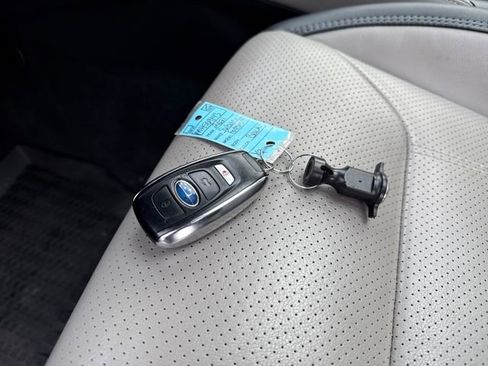 Used 2021 Subaru Forester Limited w/ Popular Package #3 image 33