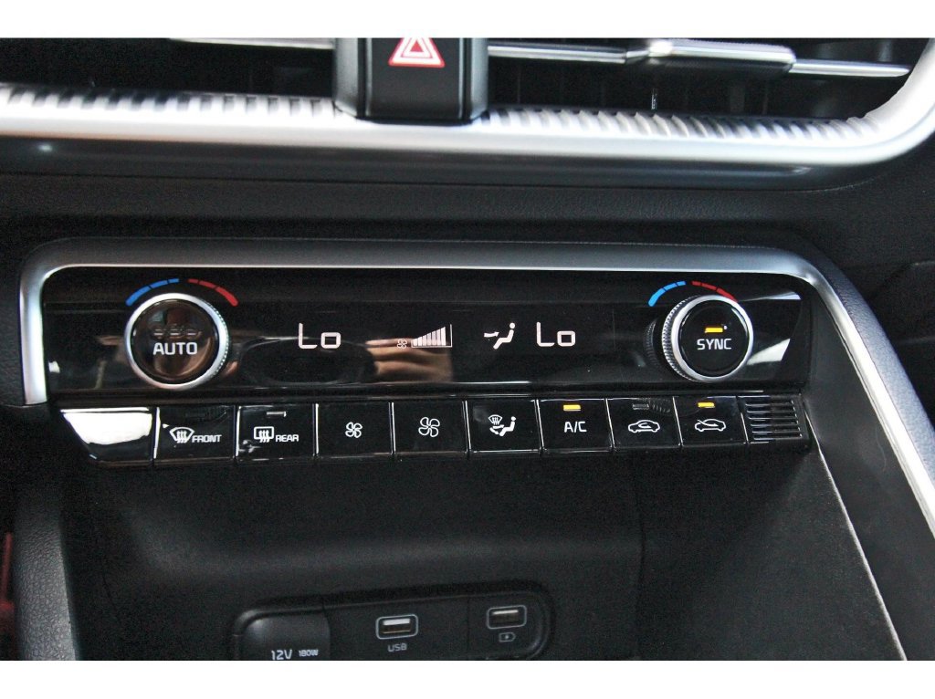 Used 2021 Kia K5 GT-Line AWD/4WD image 23