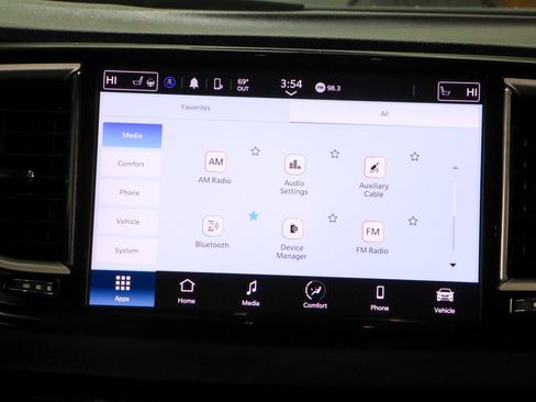 Used 2023 Chrysler Pacifica Touring-L FWD image 19