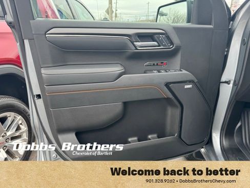 Used 2025 GMC Sierra 1500 AT4 image 13