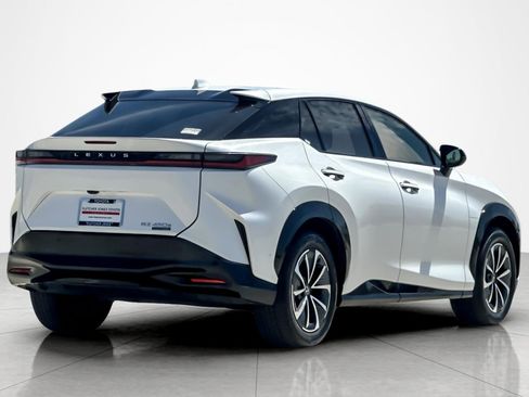 Used 2023 Lexus RZ 450e Premium w/ Technology Package AWD/4WD image 5