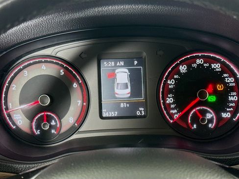 Used 2022 Volkswagen Passat 2.0T image 14