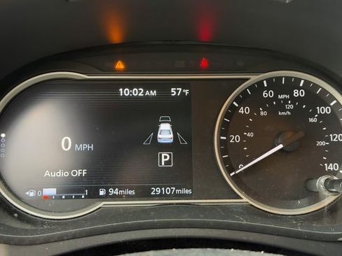 Used 2020 Nissan Versa SR FWD image 12