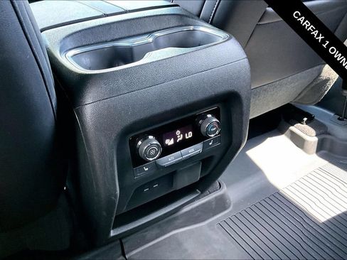Used 2025 Chevrolet Traverse RS w/ LPO, Floor Liner Package FWD image 12