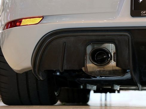 Used 2020 Porsche 718 Cayman GT4 image 30