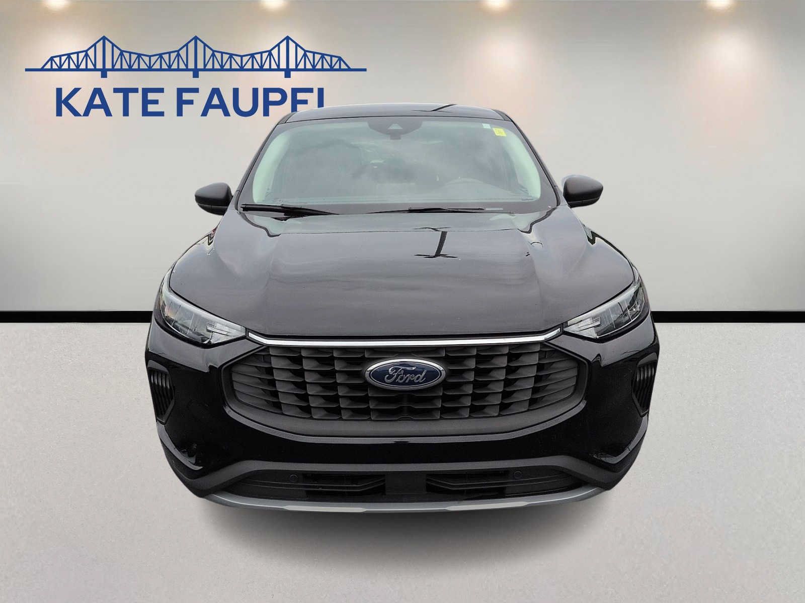 Certified 2025 Ford Escape Active AWD/4WD image 2