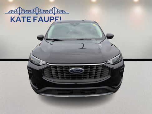 Certified 2025 Ford Escape Active AWD/4WD image 2