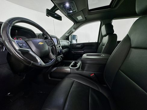 Used 2021 Chevrolet Silverado 2500 LTZ w/ LTZ Convenience Package image 20