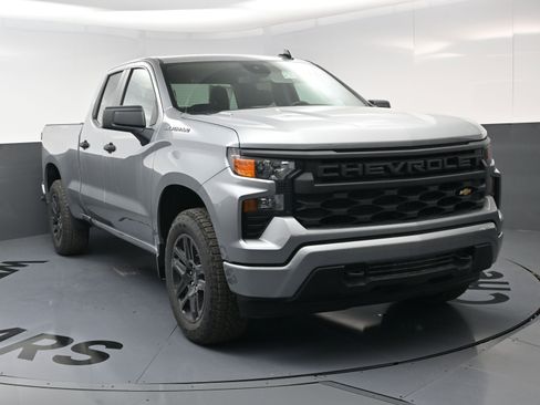 New 2026 Chevrolet Silverado 1500 Custom w/ Turbomax Blackout Package image 3