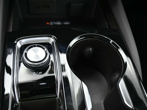 New 2025 Buick Envision Sport Touring image 16