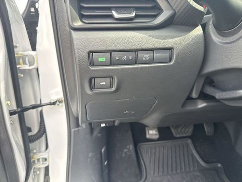 New 2025 Nissan Sentra S image 23