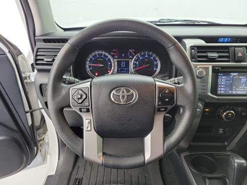 Used 2019 Toyota 4Runner SR5 Premium RWD image 21