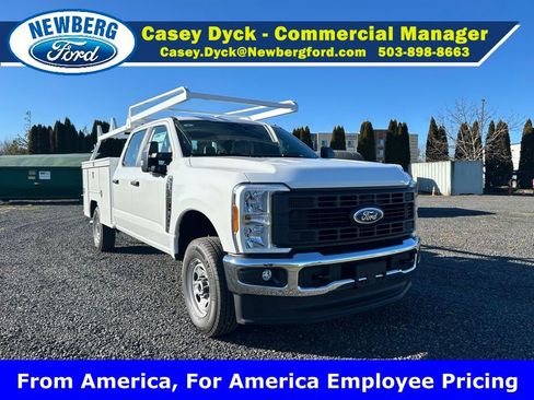 New 2026 Ford F250 XL w/ XL Chrome Package AWD/4WD image 3