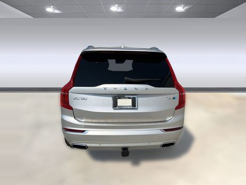 Used 2016 Volvo XC90 T6 Inscription w/ Vision Package AWD/4WD image 10