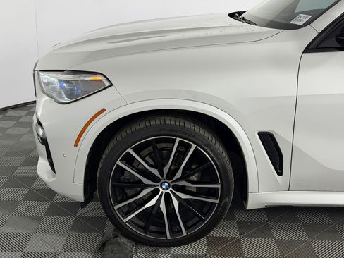 Used 2022 BMW X5 xDrive40i w/ M Sport Package AWD/4WD image 11