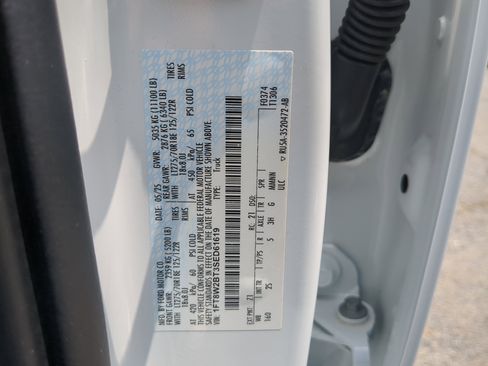 Certified 2025 Ford F250 XLT AWD/4WD image 26