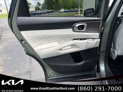 Certified 2024 Kia Sorento SX AWD/4WD image 18