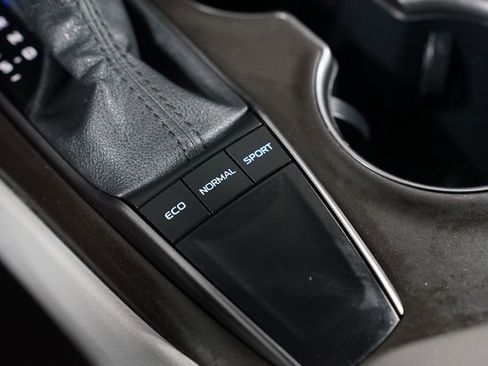 Certified 2023 Toyota Camry SE image 22