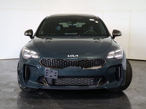 Used 2022 Kia Stinger GT1 AWD/4WD image 9